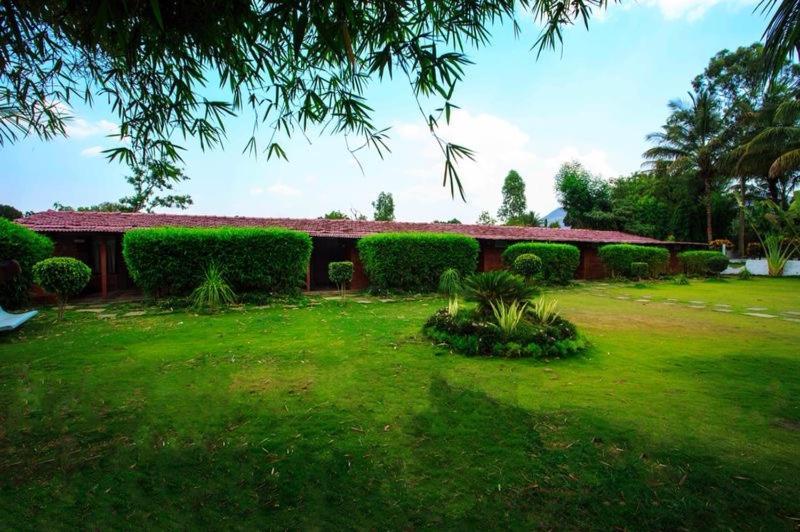 Anandvan Holiday Homes, Wai Zewnętrze zdjęcie