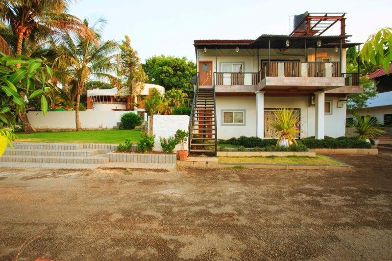 Anandvan Holiday Homes, Wai Zewnętrze zdjęcie